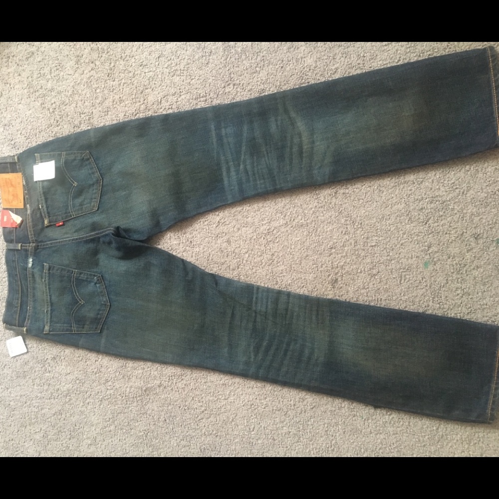 Men’s Levi jeans